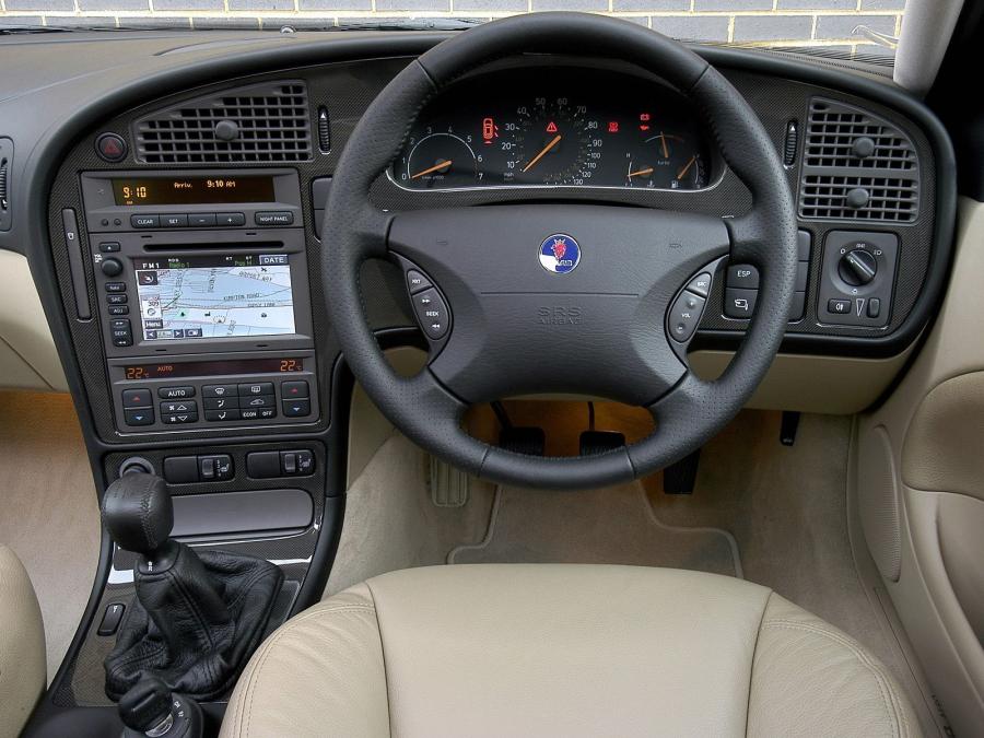  Saab 9-5 Aero Sedan 2002 года  (UK) (фото 15 из 15)